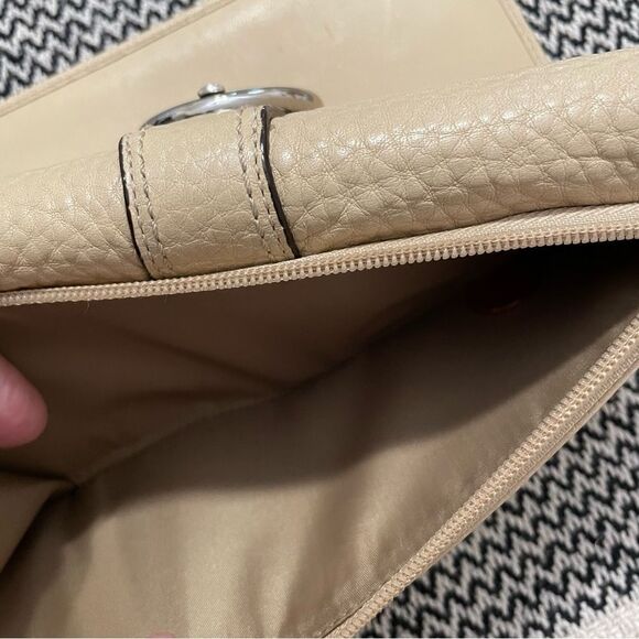 Coach Cream Pebbled Leather Soho Checkbook Wallet - Picture 7 of 10